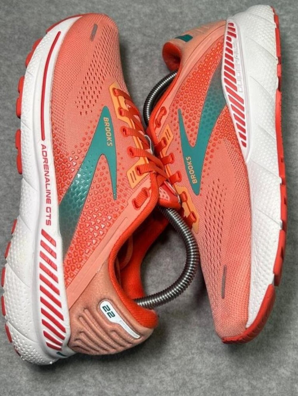 Brooks Adrenaline GTS 22 Womens Running Shoes B1203531B680 Size 9.5